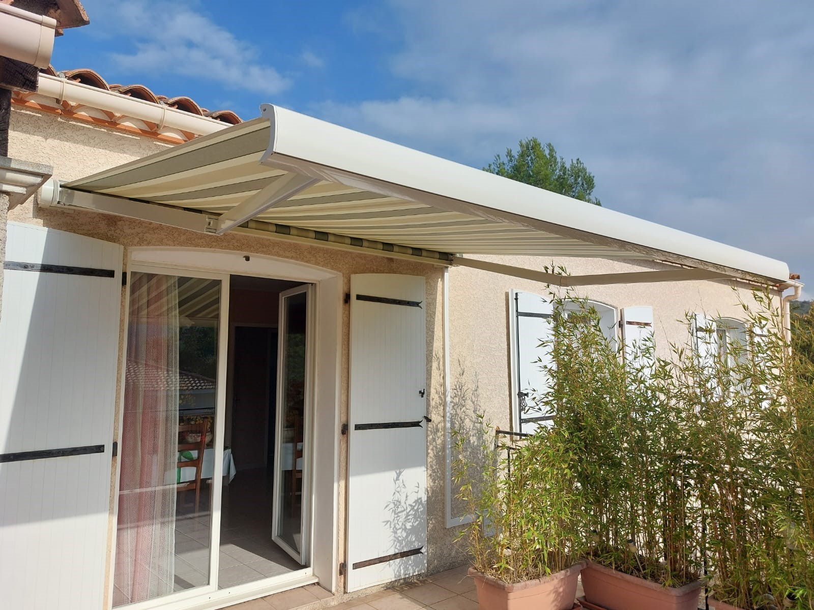 Installation de stores